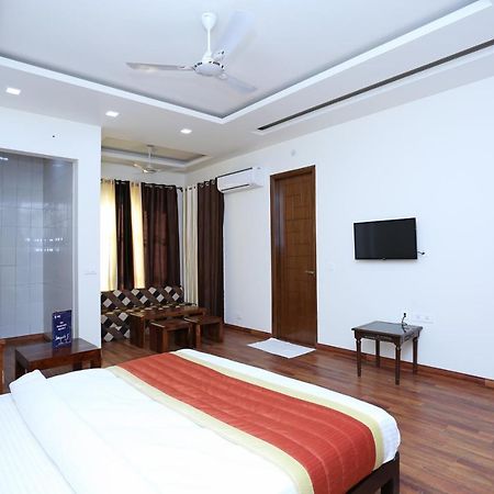 Oyo 6576 Viskon Rooms Gurgaon Exterior foto